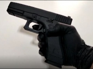 découvrez comment l'impression 3d transforme la fabrication de pièces personnalisées pour les glock switch. explorez les technologies innovantes, les avantages et les implications légales de cette pratique en pleine expansion.