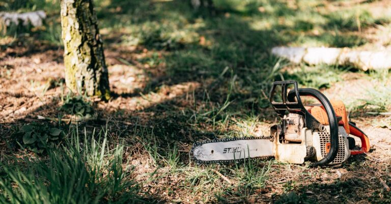 découvrez notre sélection de tronçonneuses robustes et performantes, idéales pour vos travaux d'élagage, de bûcheronnage ou de jardinage. profitez de conseils d'experts et d'offres exceptionnelles pour transformer vos projets en succès.